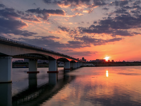 浙江兰溪金角大桥傍晚夕阳风光