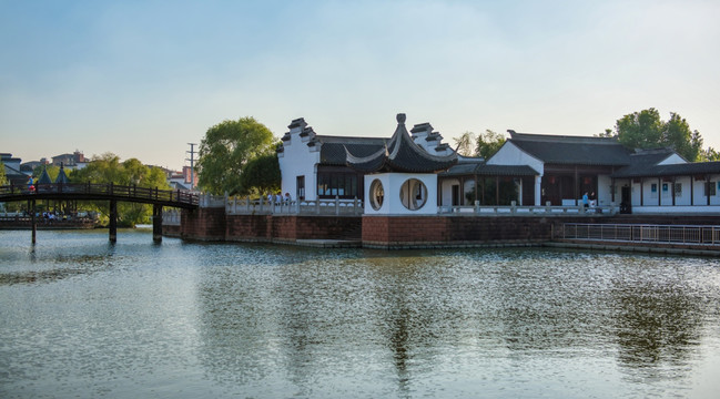 八大山人景区