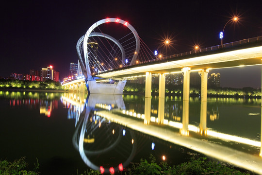 辽宁沈阳三好桥夜景