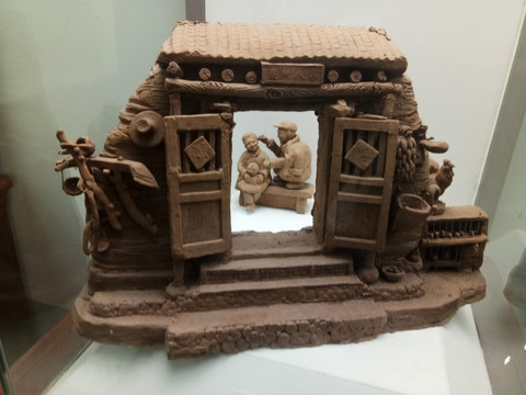 泥塑农村土房子