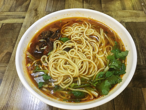 牛肉面