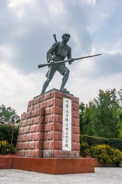 川军抗日纪念碑