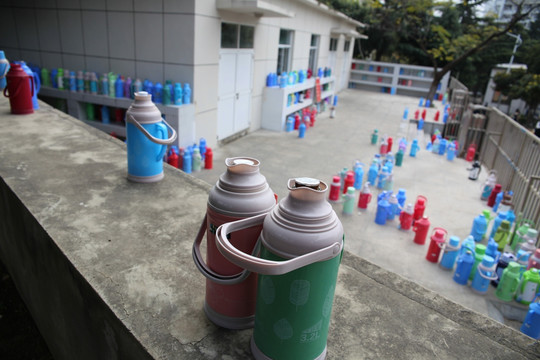 学校开水房