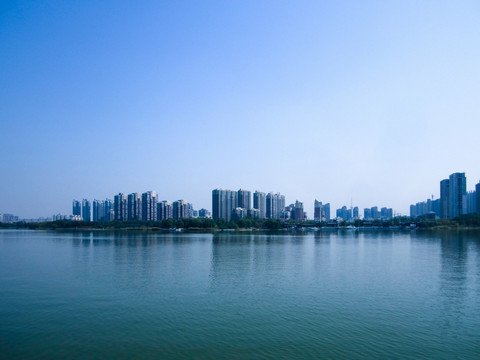 河滨建筑