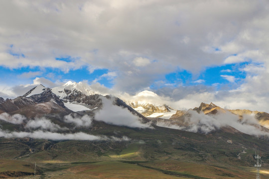 桑丹康桑雪山