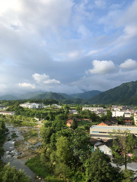 华阳古镇秦岭山水傥骆古道