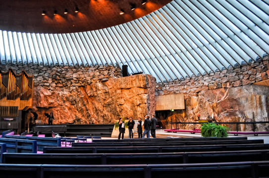 赫尔辛基岩石教堂