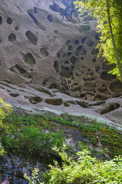 泰宁地质公园岩槽洞穴