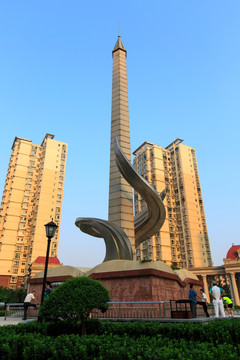 天津市河东区危改纪念塔