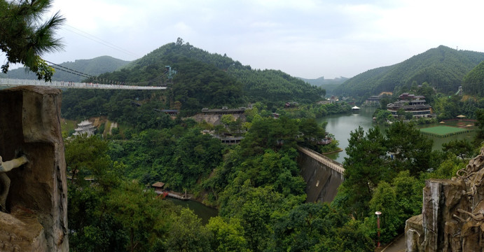 龙门水都