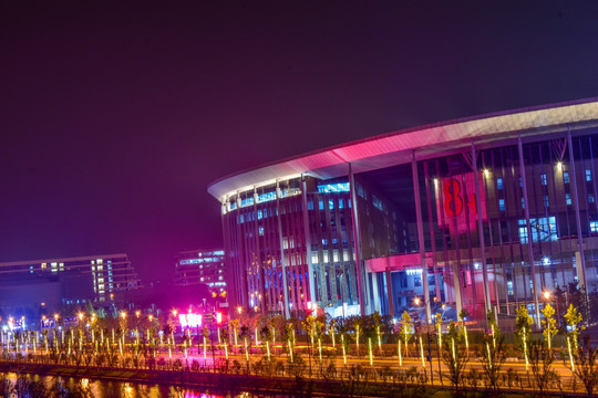 国家会展中心夜景