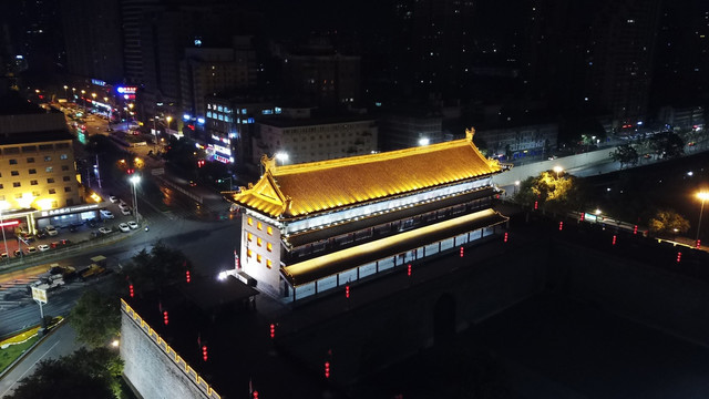 航拍西安长乐门城墙夜景