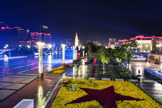 八一广场夜景