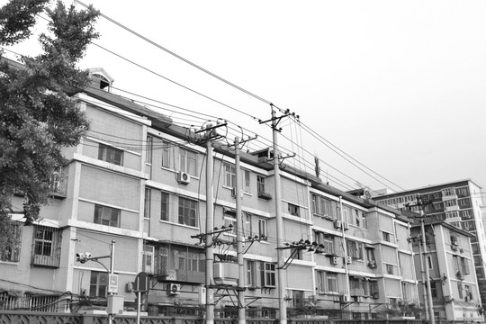 黑白照片老北京居民楼