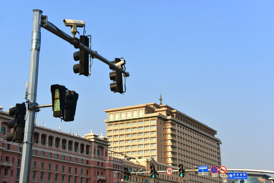 北京东长安街上的酒店旅馆建筑