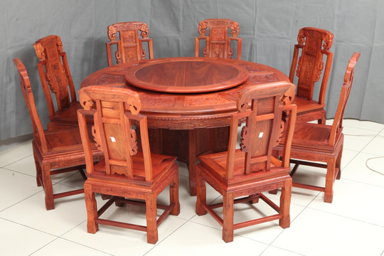 红木家具大红酸枝餐桌