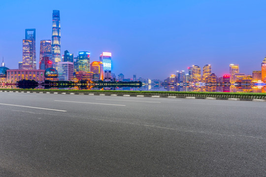 上海摩天大楼夜景和城市天际线