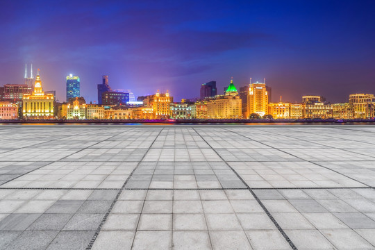 地砖地面和上海陆家嘴现代建筑群