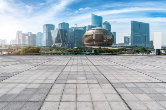 地砖地面和杭州钱江新城现代建筑