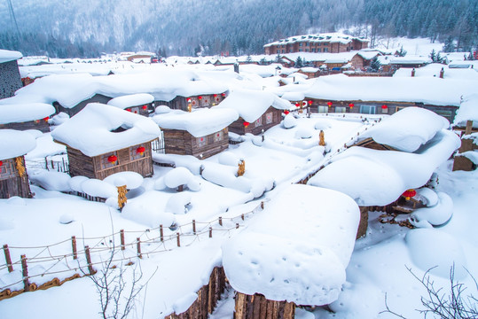 村庄雪景