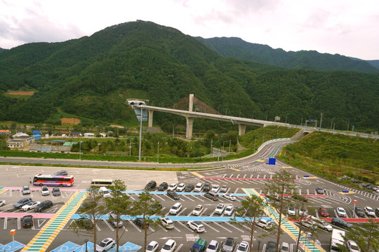 韩国江原道地区岭东高速公路