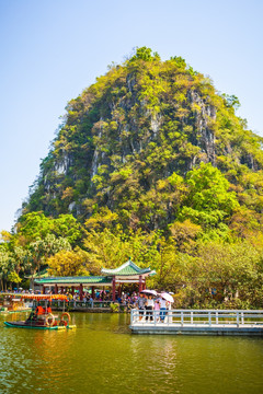 肇庆七星岩天柱岩