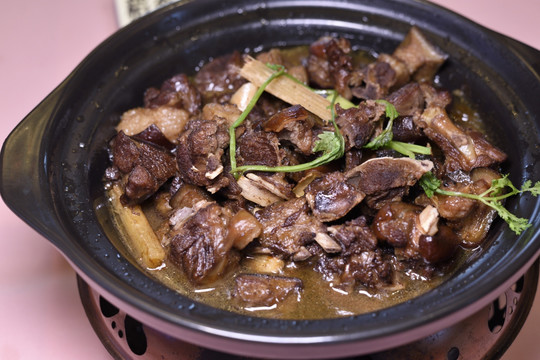 焖肉