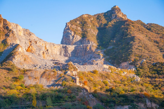 高山矿场