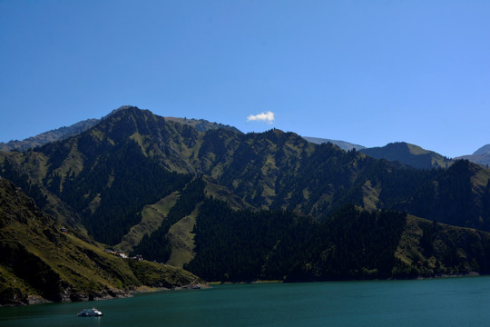 天山天池