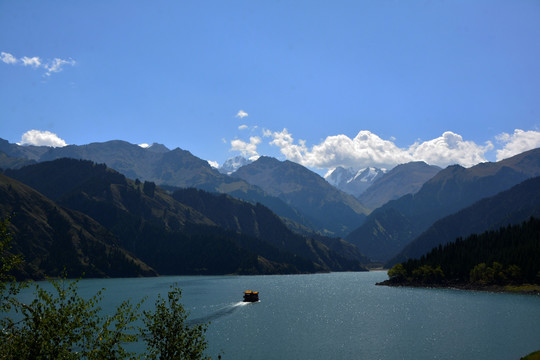 天山天池