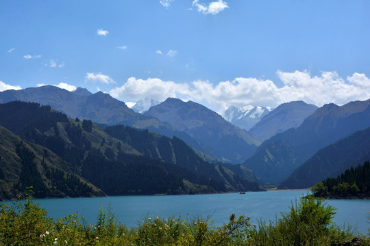 天山天池