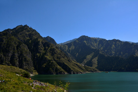 天山天池