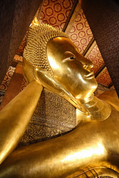 泰国曼谷卧佛寺金佛