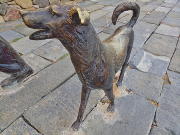 狗 青铜雕塑