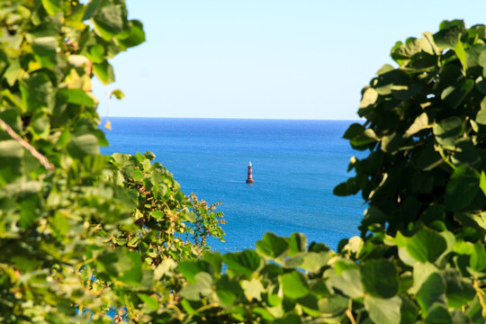 大连旅顺黄金山海域灯塔