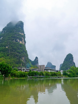 桂林阳朔遇龙河风光