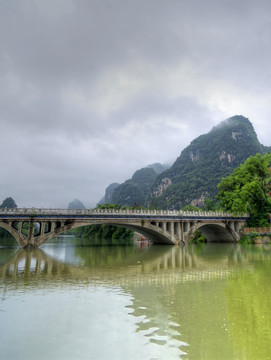 桂林阳朔遇龙河石拱桥