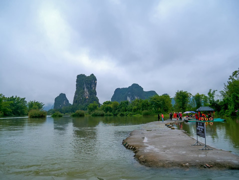 桂林阳朔遇龙河