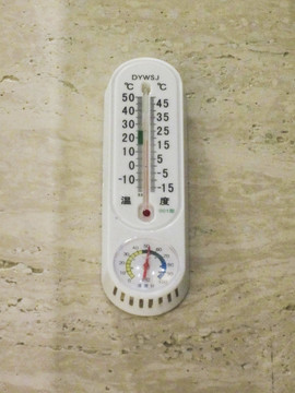 温湿度计