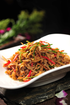 白辣椒炒肉丝