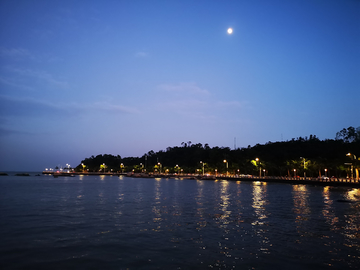 珠海情侣路海滨夜景