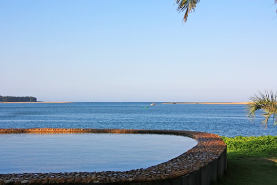 海边泳池