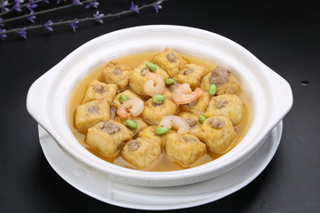 虾仁煨豆腐
