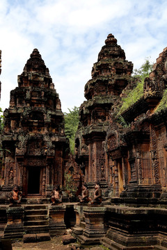 柬埔寨精美石雕