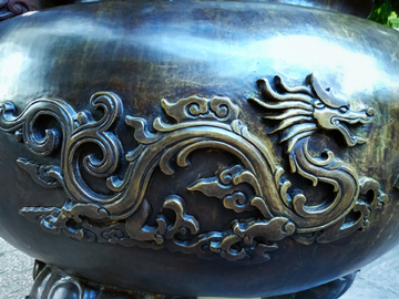 香炉龙铜雕塑