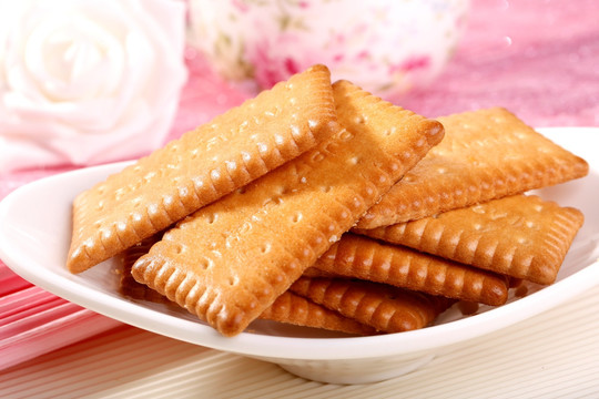 钙奶饼干