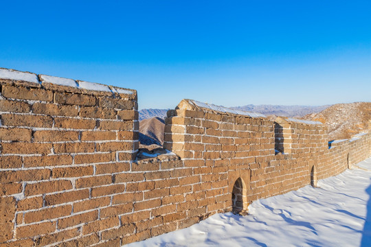 冬季雪后金山岭长城