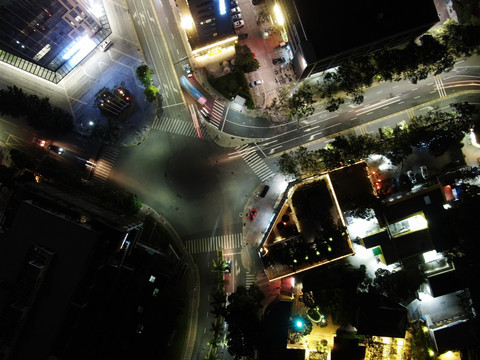 城市路口夜景航拍