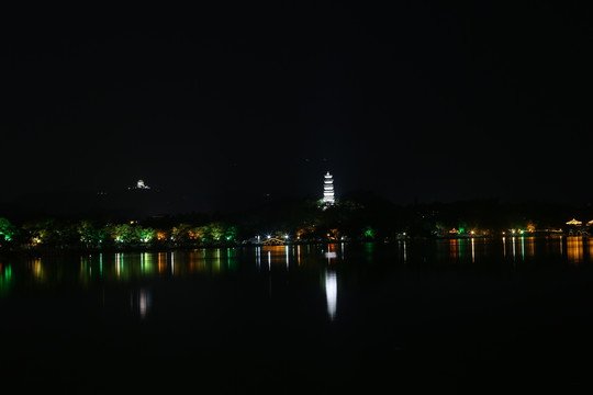 泗洲塔夜景
