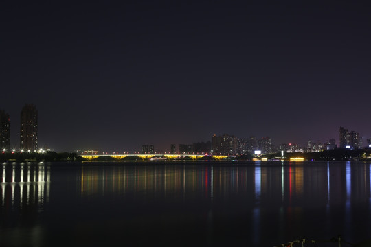 东江夜景